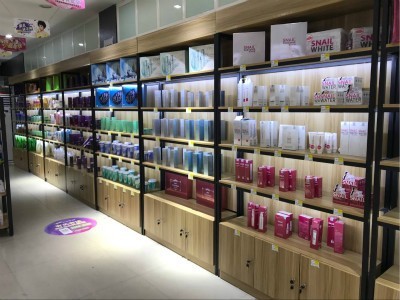 加盟化妆品店前景如何？小资生活品牌加盟解析与家电销售跨界思考
